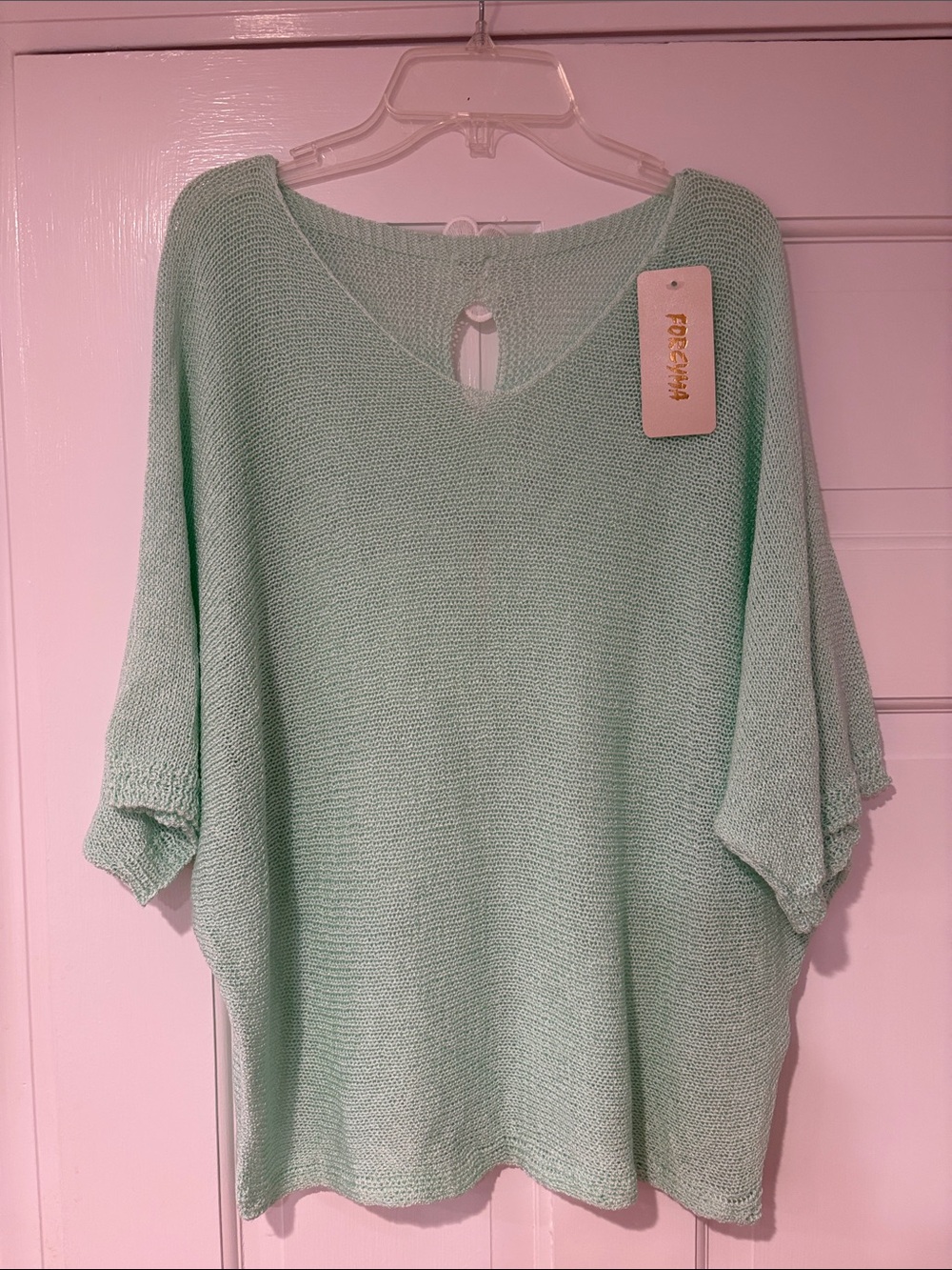 Mint Green Pullover with Back Keyhole and flower design